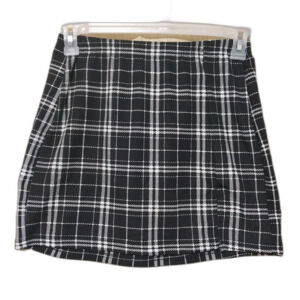 Unbranded skirt Womens Large black white plaid mini pull on stretchy slit Preppy
